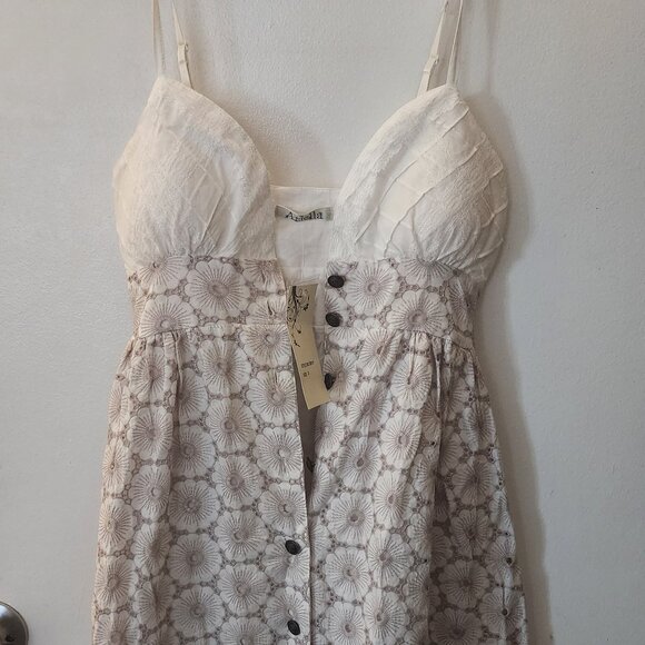Ariella Dresses & Skirts - Womens Sundress 4 XS Beige Cotton